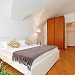 Apartment Clementina Charme - My Extra
