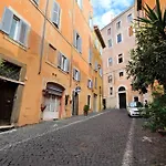 Apartment Clementina Charme - My Extra Rom